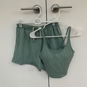 Vuori Shorts and Tank set